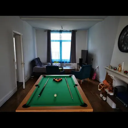Grande Maison Confort, Billard Et -en Saison Vakantiehuis Lys-lez-Lannoy