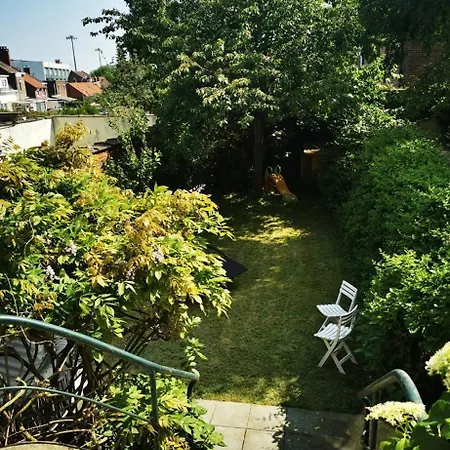 Grande Maison Confort, Billard Et -en Saison Lys-lez-Lannoy