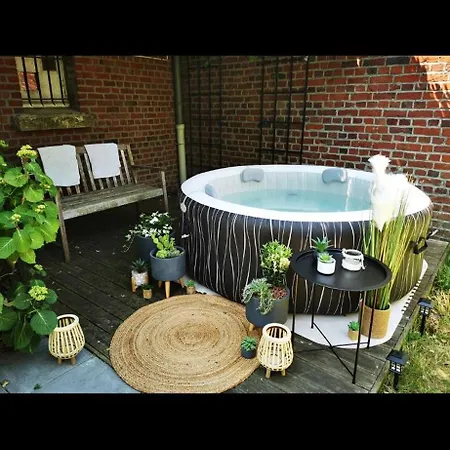 Vakantiehuis Grande Maison Confort, Billard Et -en Saison *