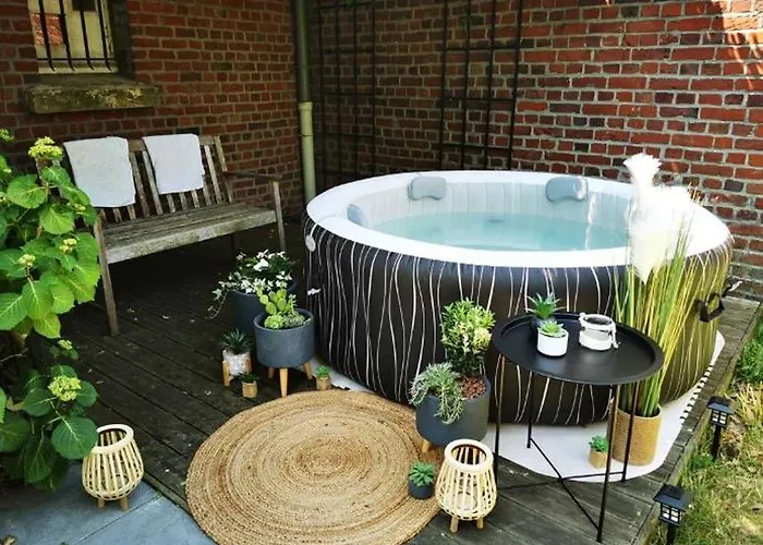 Hébergement de vacances Grande Maison Confort, Billard Et -en Saison *